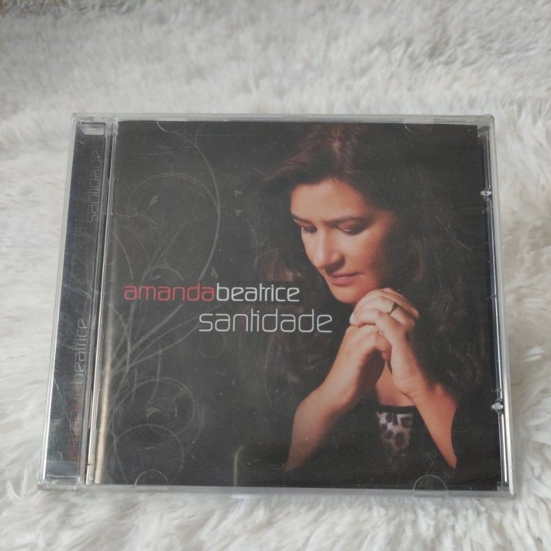 CD Amanda Beatrice Santidade Shopee Brasil