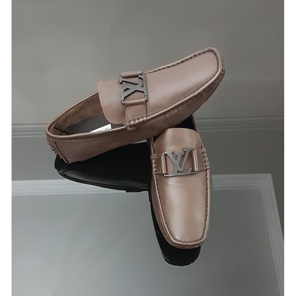 Mocasines Louis Vuitton Monograma Camel Para caballero - LuxuryShop GDL