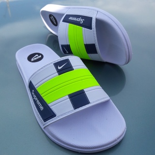 Nike clearance supreme slides