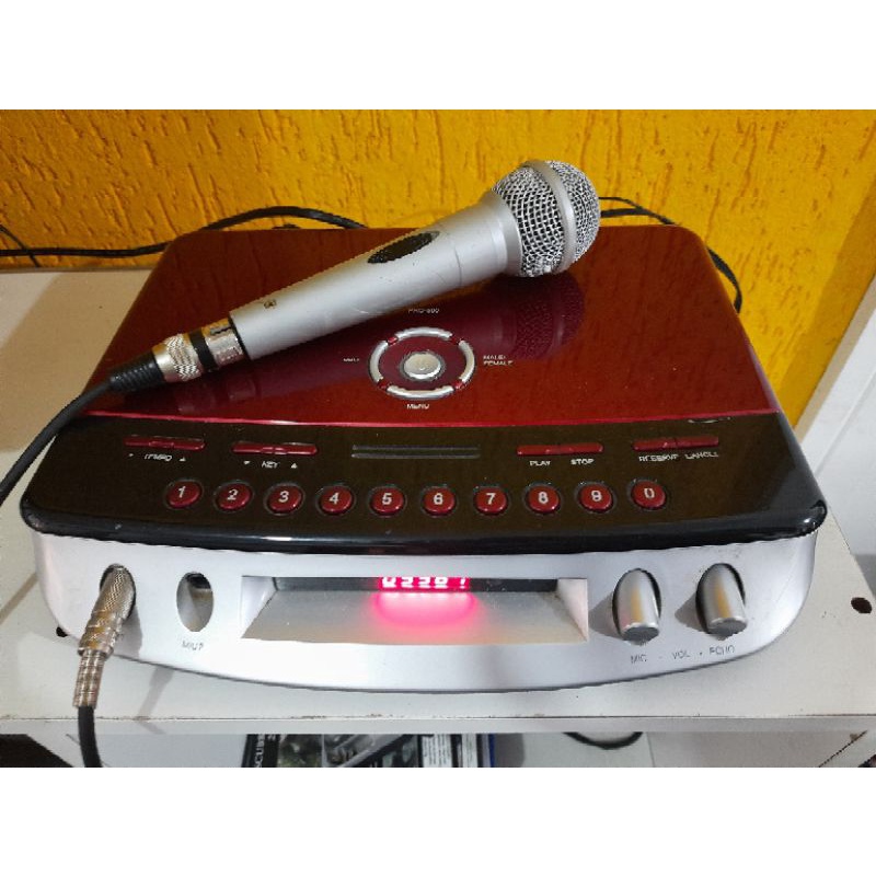 Videoke Raf Pro-500 com 3.448 músicas karaokê