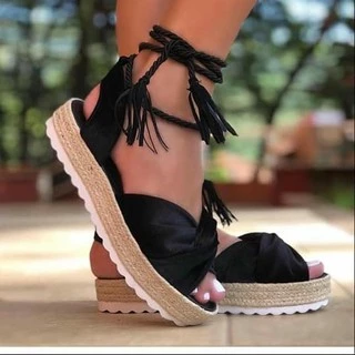 Flatform Sandália Tratorada