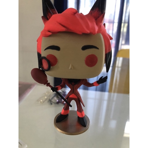 Escultura 3D Tipo Funko Pop Alastor Hazbin Hotel