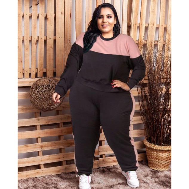 Conjunto Blusão e Calça Jogging em Moletom Plus Size