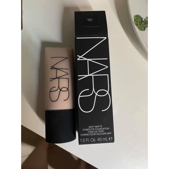 NARS Base Soft Matte Complete Foundation