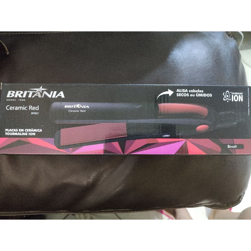 Prancha Cerâmic Red Britânia BPR01 Bivolt nova Placas em Cerâmica e Tourmaline Ion