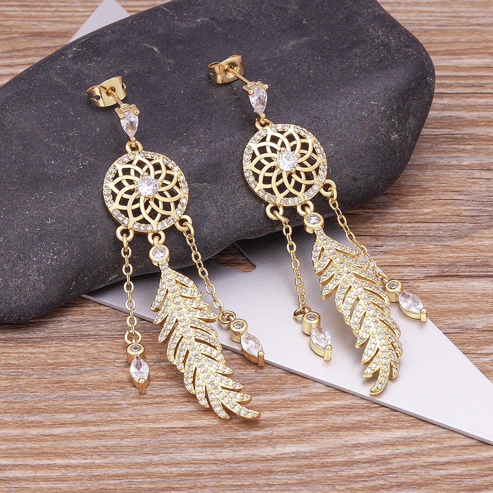 aretes de mujer de moda 