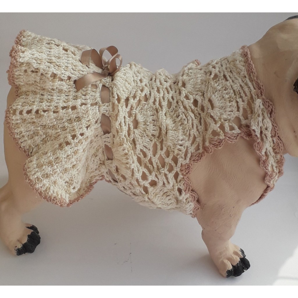 Roupa para cachorro de croche hot sale com grafico