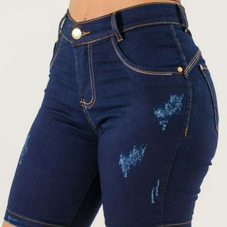 Calça capri jeans ziper na barra azul escura levanta bumbum modeladora - R$  129.99, cor Azul (cintura alta) #47626, compre agora