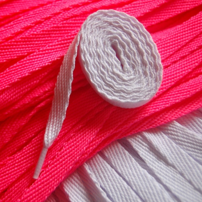 Cadarço Para Tênis Modelo Original Branco Comprimento 1,20 metros Cordão Cadarço Achatado Calçados Coturnos Unisex