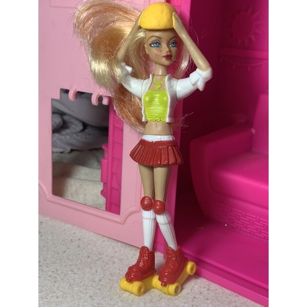 Mcdonalds best sale barbie toys