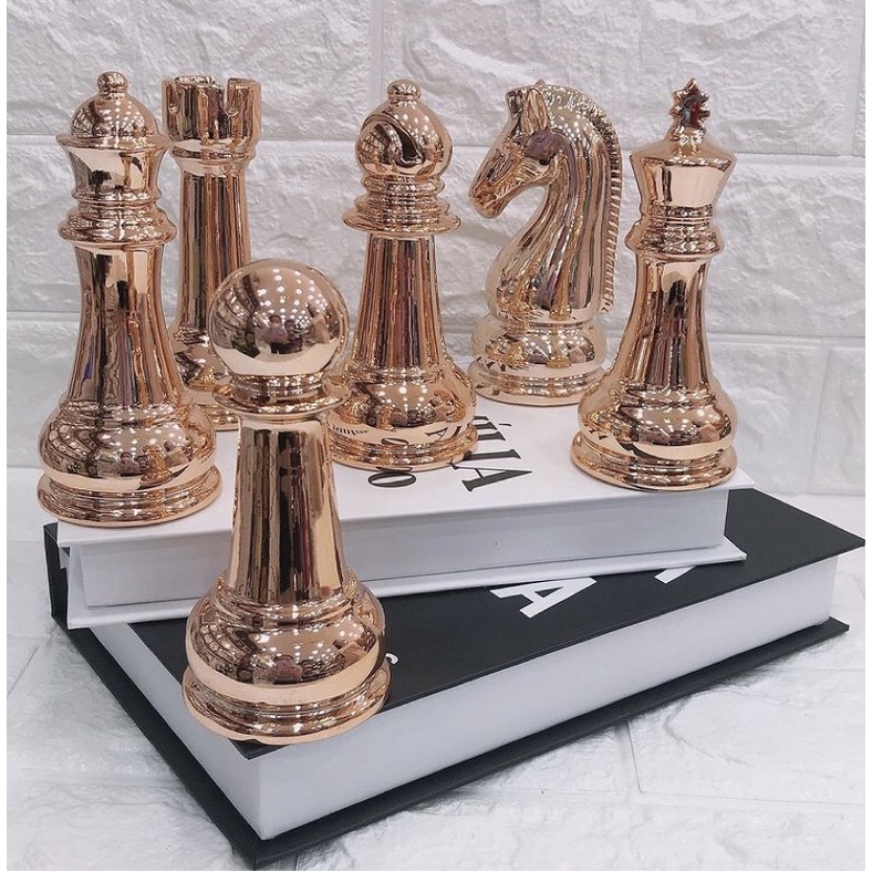 Jogo de Xadrez – Peças em porcelana de alta temperatura