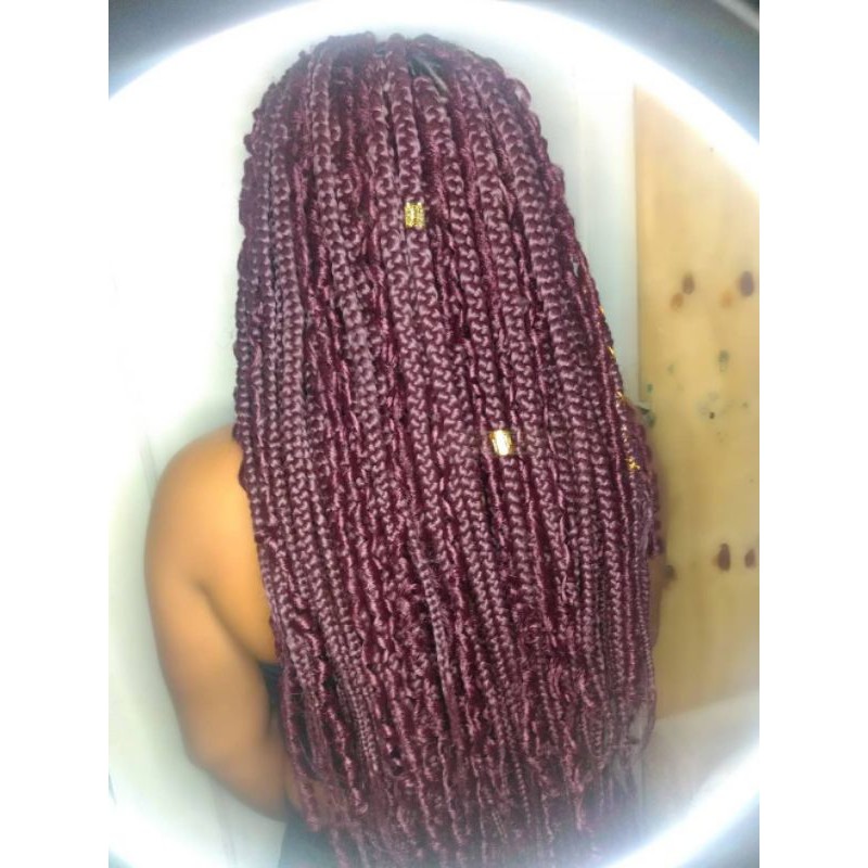 Tranças box braids, tranças box braids com cachos, tranças jungle braids e  twist removiveis..