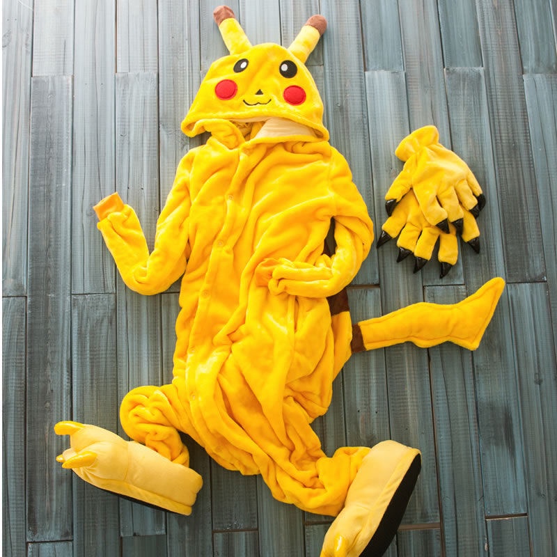 Pijama Fantasia Kigurumi Pikachu Macacão com Capuz Unissex - Tamanho M -  Shark Power Games - Um Mar de Diversão