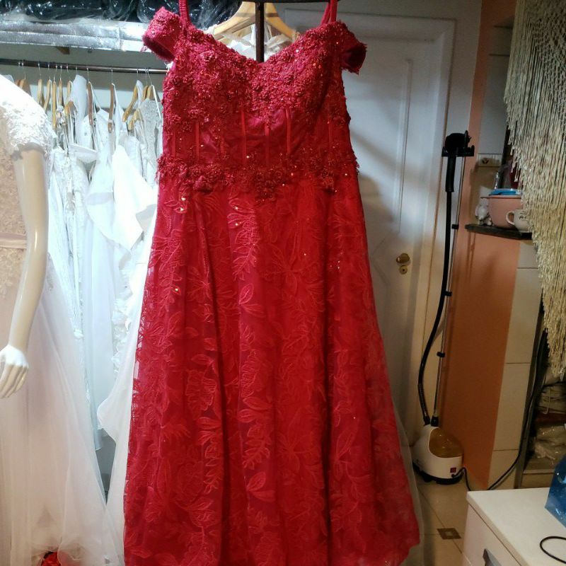 Vestido vermelho para mãe best sale do noivo