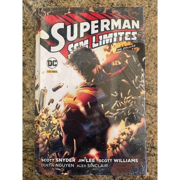 Superman: Sem Limites DC Deluxe