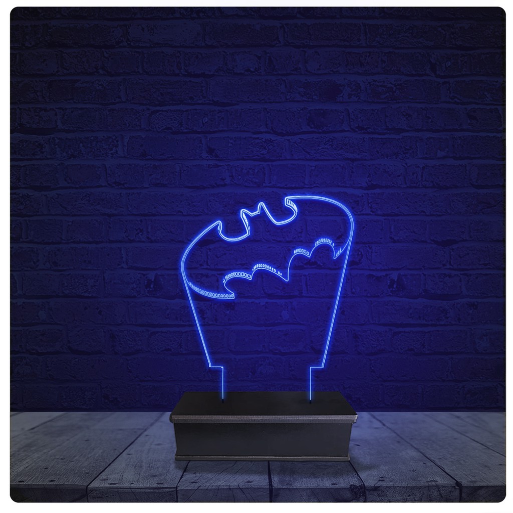 Luminária / abajur de acrílico, Laser Joinville, Heróis Batman 3d 20cm
