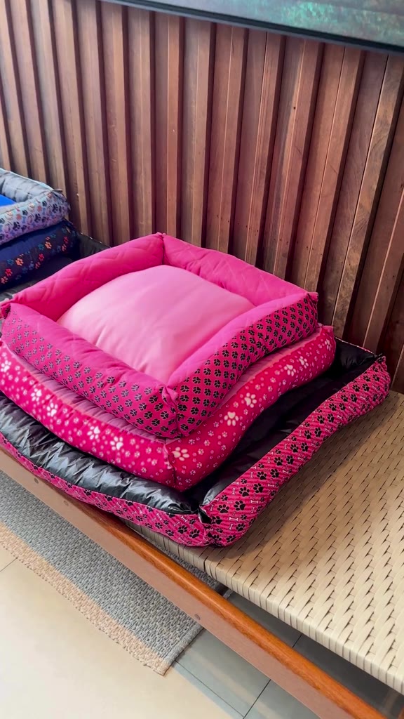 Cama Pet Grande 80x60cm Impermeável e Confortável | Caprioli - Vista Principal