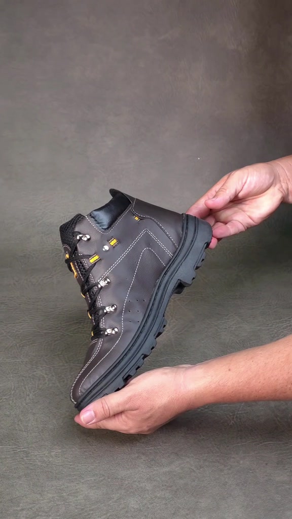 Bota Masculino Coturno Bullgat Cano Médio Motoqueiro Da Moda