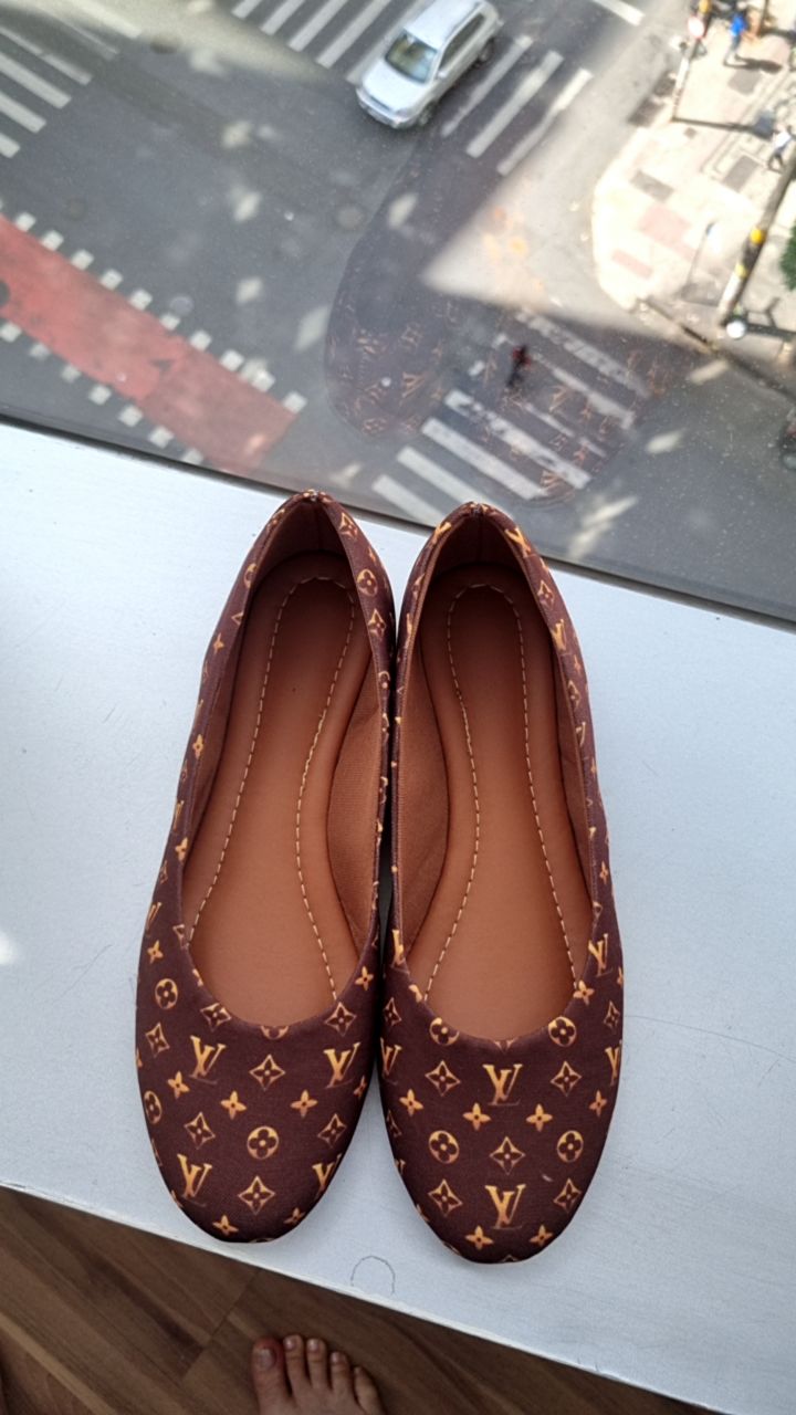 Sapatilha Louis Vuitton Mãe e Filha Tam. 23 ao 42.