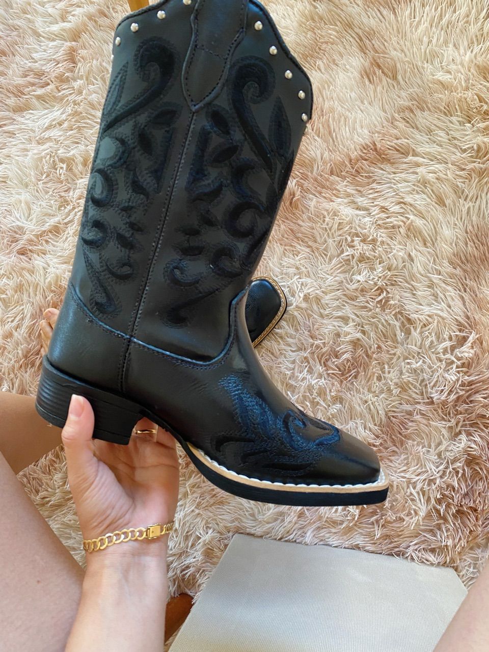 Review patriciatrindadeofc