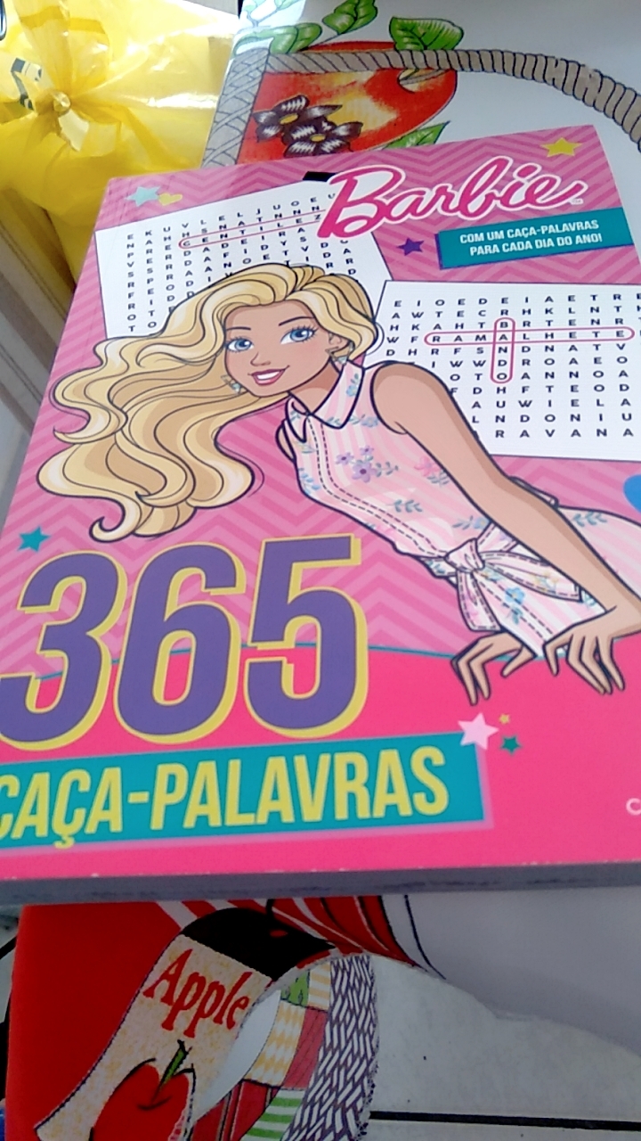 Livro Barbie - 365 Caça-palavras Crianças Filhos Infantil Desenho História  Brincar Pintar Colorir Passatempos Divertidos no Shoptime