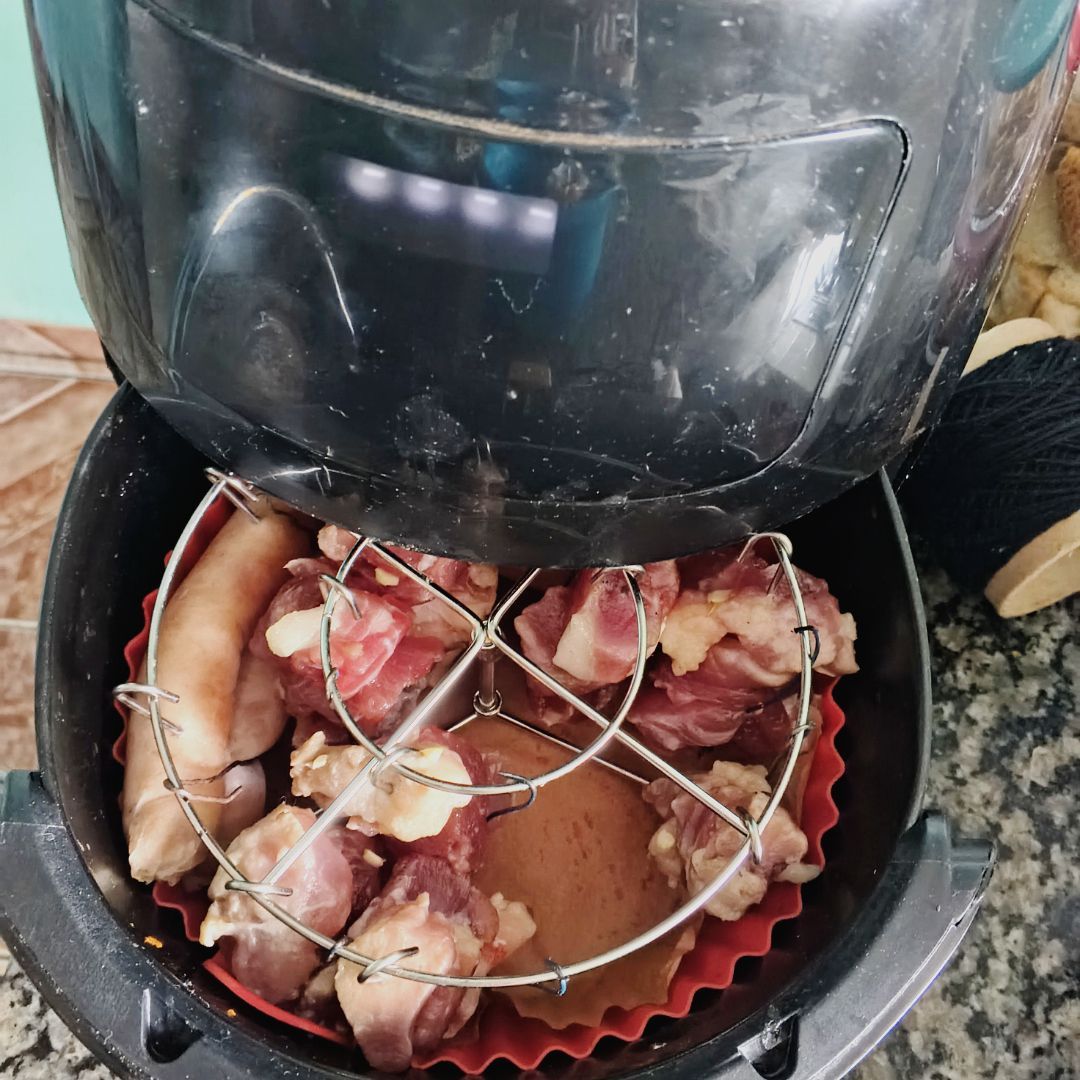 EspetoAir com carnes na air fryer
