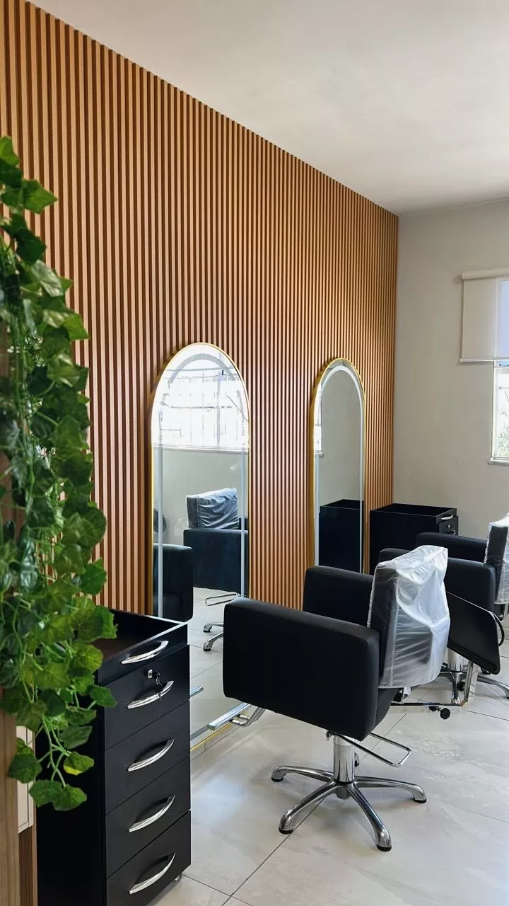 Espelho Arco com LED instalado — foto de cliente 4
