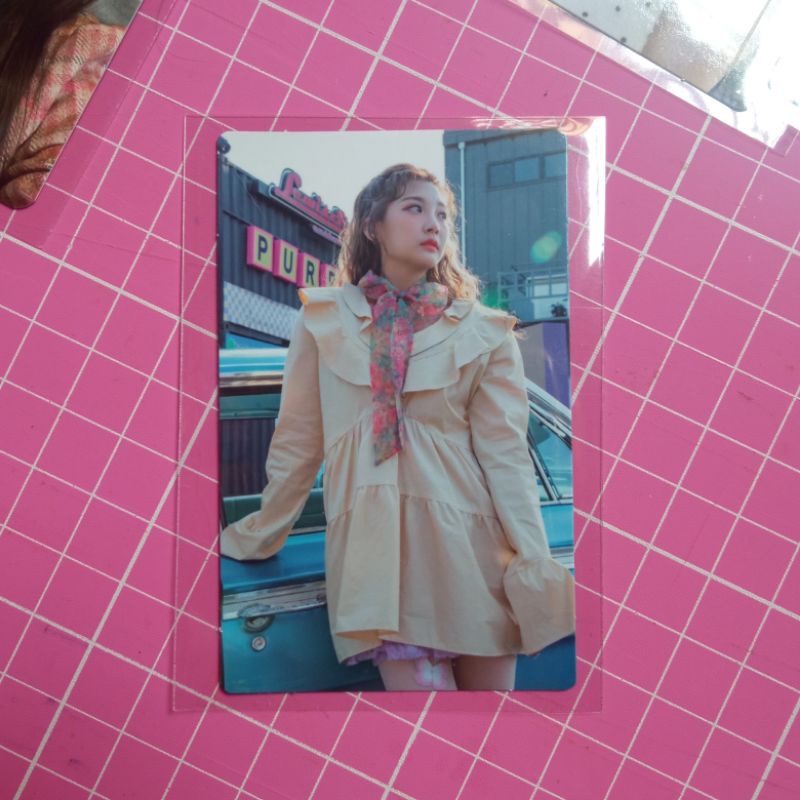 Woo!Ah! Photocard Kpop oficial wooah Photocards Qurious Wish Lucy