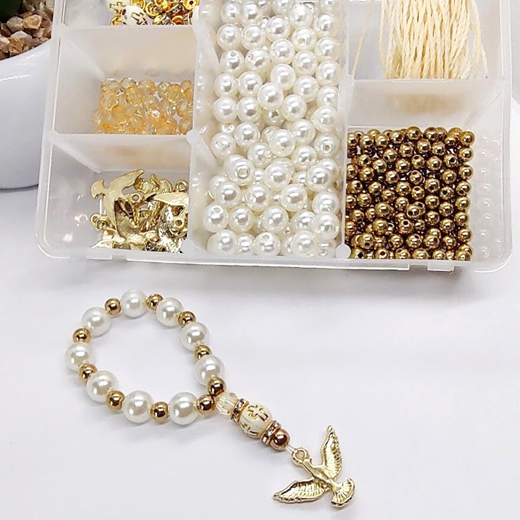 Kit de fabricação de joias com miçangas para pulseiras – 5000+pcs Conjunto  de kit de artesanato com miçangas, alfabeto de letras de pônei de vidro DIY  Arte e artesanato – presente para