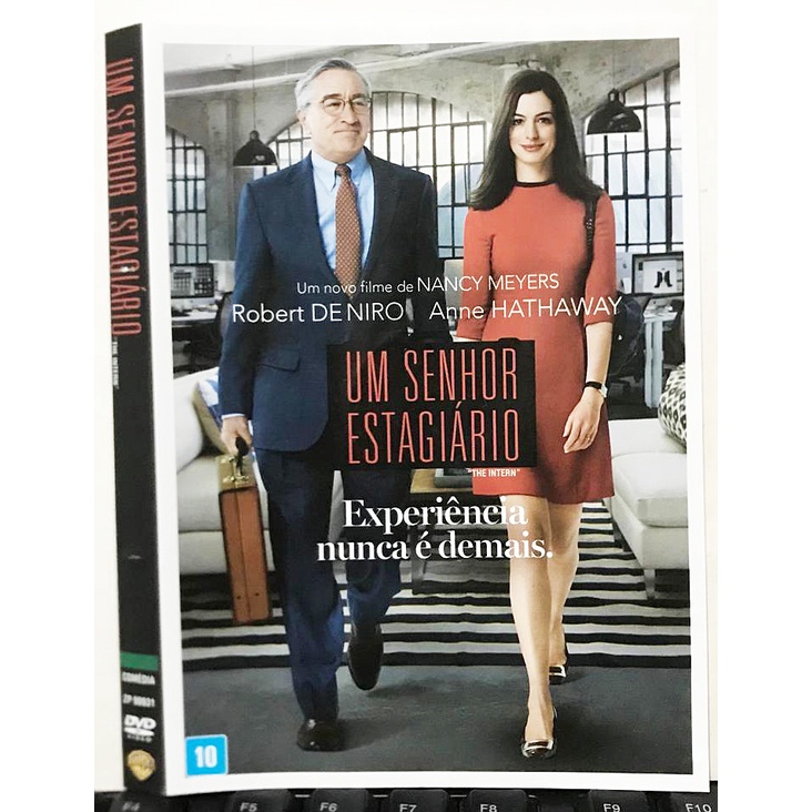 DVD Um Senhor Estagiário. Robert De Niro, Anne Hathaway | Shopee Brasil