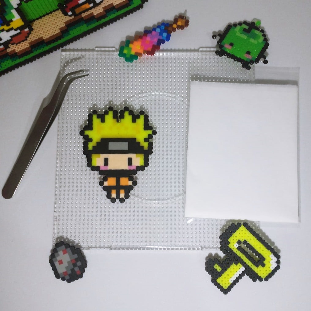 kit Perler Hama Beads 2.6mm Pixel Arte Pegboard , pinça e papel para passar.
