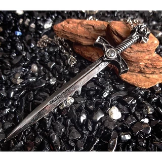 Colar Pingente Espada Com Strass 9cm