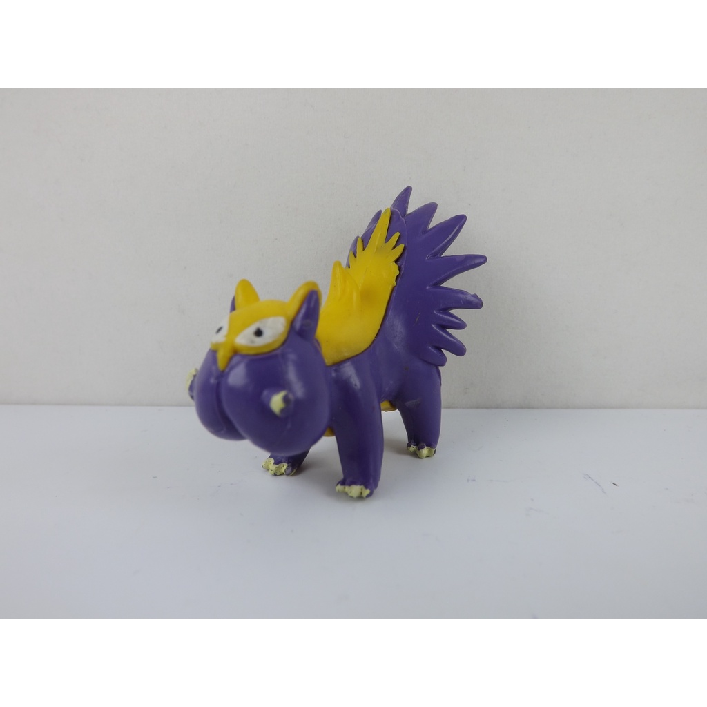 Boneco Stunky - Pokémon Coleção Handra | Shopee Brasil