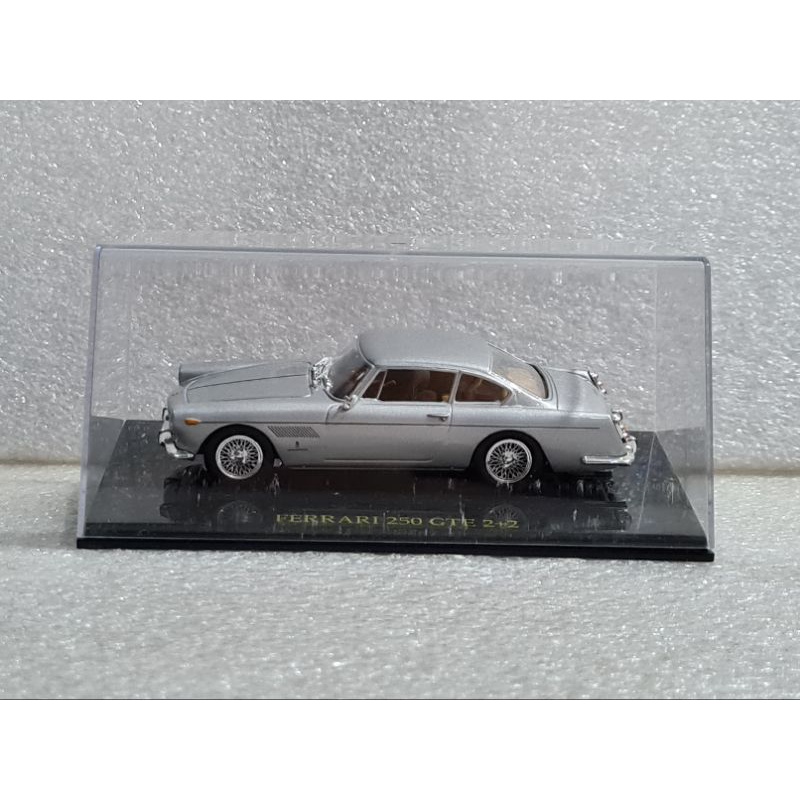 FERRARI 250 GTE 2+2 COLEÇÃO FERRARI 1:43 CASE DE ACRÍLICO | Shopee