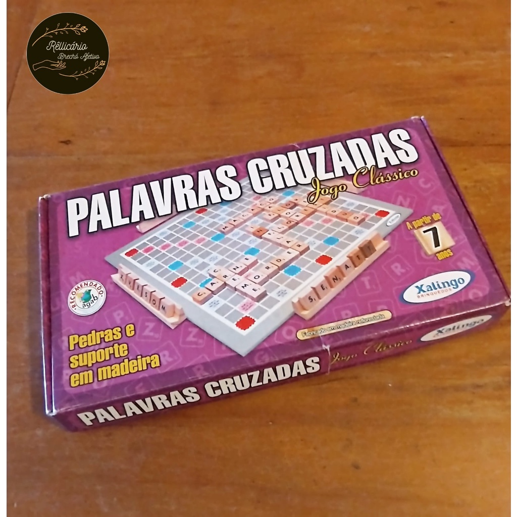 Jogo Tabuleiro Palavras Cruzadas 120 Peças De Madeira - 60254