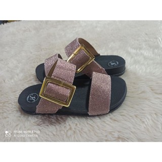 Sandália feminina Birken Papete com brilho e fivelas ajustáveis TN371 SL/PRETA