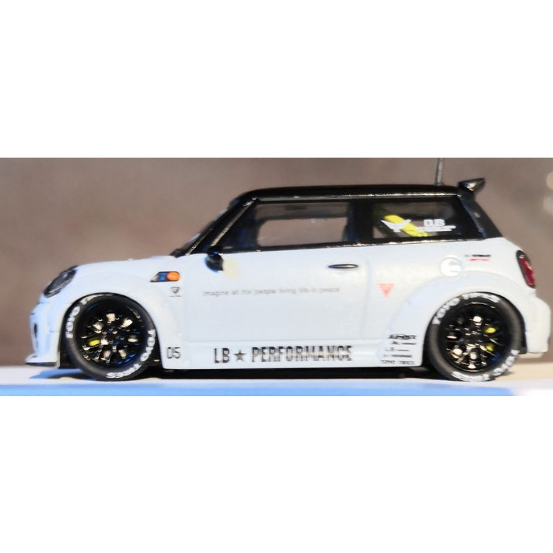 miniatura Timemicro Mini Cooper R56 LBWK escala 1/64 alto nível