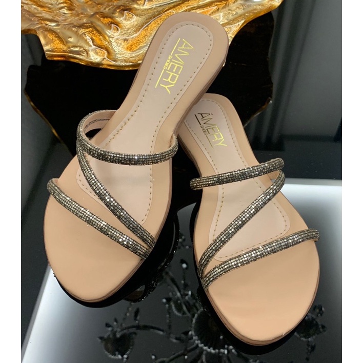 Sandália Dafiti Shoes Amarração Strass Nude - Compre Agora