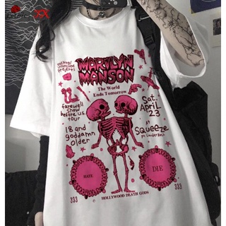 Camiseta Feminina Larga Coreana Anime Kawaii Punk Rock / Roupas Streetwear