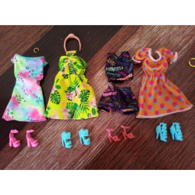 roupas de barbie original