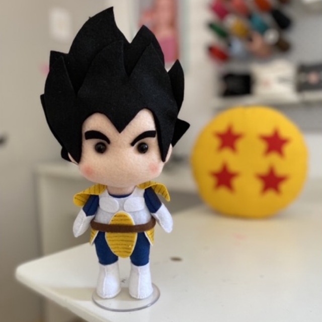 Boneco Dragon Ball - Vegeta Em Feltro