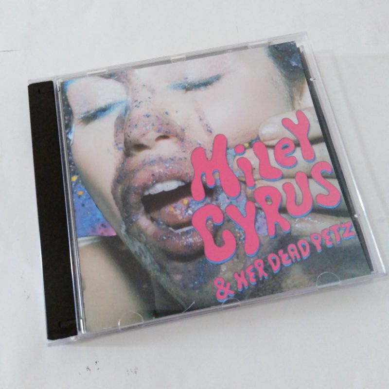 CD duplo Miley Cyrus & Her Dead Petz fan edition Shopee Brasil