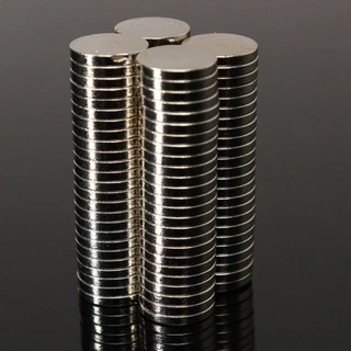 Super Imã De Neodímio 8x1,0 Redondo Pequeno 8mm X 1,0mm N35 50 unidades
