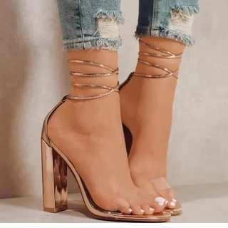 Sandália salto bloco elegante 10 cm sandalia com transparência salto fashion com amarração