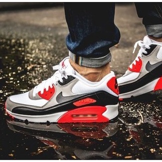 Air max 90 preto vermelho store e branco