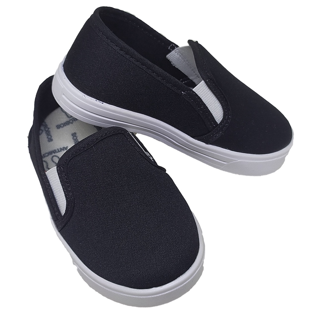 Tênis Slip On Infantil Volta as aulas Menino Barato (muito confortável)