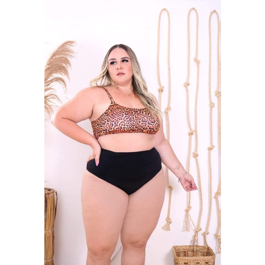 Revenda moda plus store size