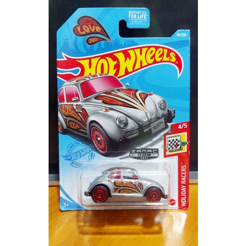 Hot Wheels Zamac Volkswagen Beetle - 1:64 Scale Die-Cast Car, Holiday Racers 4/5 Series