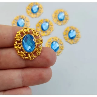 kit 50 tags de metal 2,5 cm dourado + 50 chaton 10x14mm azul claro