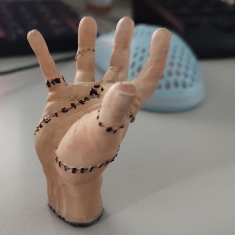 Chaveiro Geek Mãozinha Vandinha